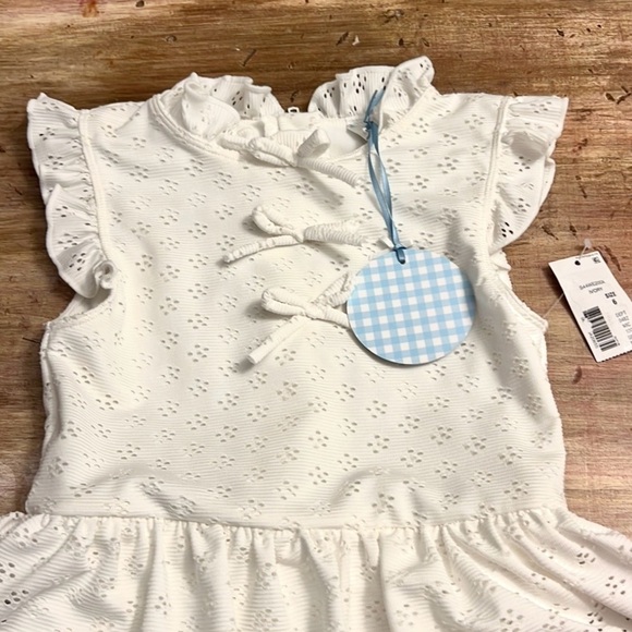 NWT, Edgehill Collection x The Broke Brooke Size 6,Elle Eyelet Swims,Ivory - Picture 2 of 8